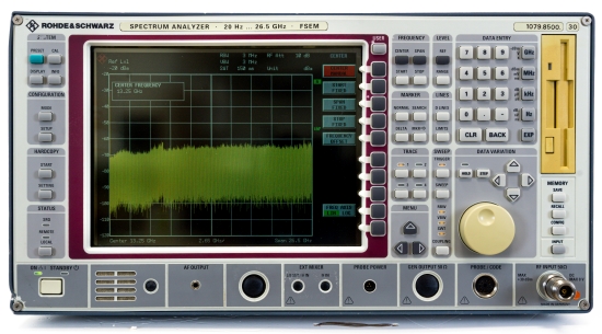 R&S Rohde & Schwarz FSEM30 Signal Spectrum Analyzere 26.5 GHz